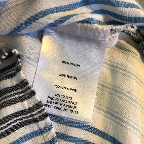 Jones NY Striped Half Zipper Tunic Blouse - Picture 6 of 9